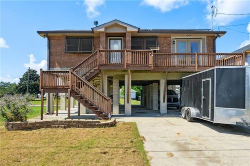 5088 Jean Lafitte Blvd, Lafitte, LA, 70067-5412 | Card Image