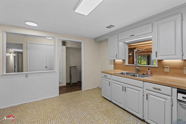 216 W Pliler Precise Rd, House other with 4 bedrooms, 3 bathrooms and null parking in Longview TX | Image 22