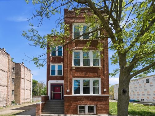 garden-541 N Lawndale Avenue, Chicago, IL, 60624 | Card Image