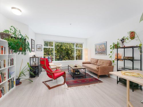 205-663 Gore Ave, Vancouver, BC, V6A2Z8 | Card Image