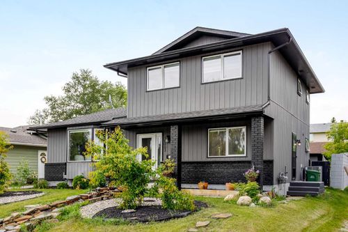 10003 Oakfield Drive Sw, Calgary, AB, T2V1S9 | Card Image