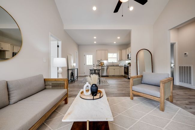 All One Level Living | Image 7