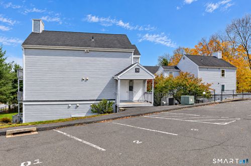 30-21-55 Mill Plain Rd, Danbury, CT, 06811-5169 | Card Image