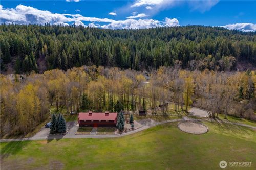 3431 Teanaway Rd, Cle Elum, WA, 98922-9268 | Card Image