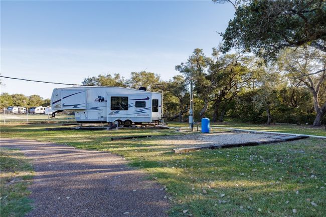 871 State Highway 188, House other with 4 bedrooms, 2 bathrooms and 4 parking in Aransas Pass TX | Image 38