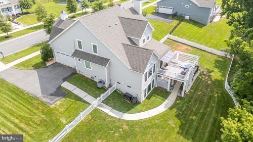 830 Sweet Birch Dr, MIDDLETOWN, DE, 19709-7873 | Card Image