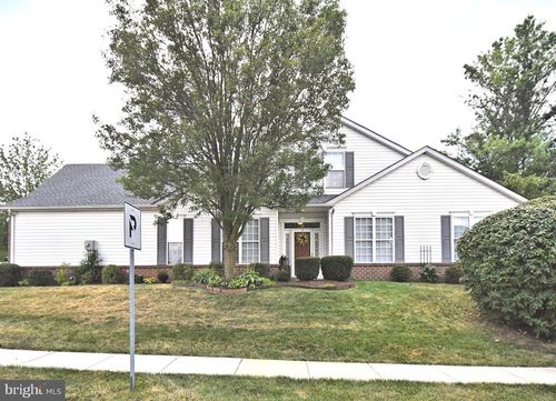 2 Newbury Way, LANSDALE, PA, 19446-4378 | Card Image