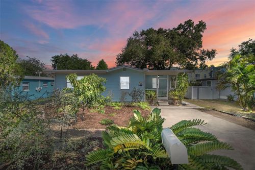 548 Bay St, Dunedin, FL, 34698-4908 | Card Image