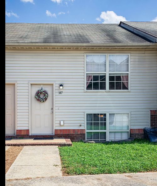 147 May Ct, Nicholasville, KY, 40356-2441 | Card Image