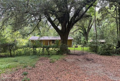27060 Pichon Rd, Lacombe, LA, 70445-2558 | Card Image