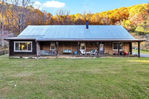 437 Still House Hollow Rd, Saltville, VA, 24370-3167 | Card Image