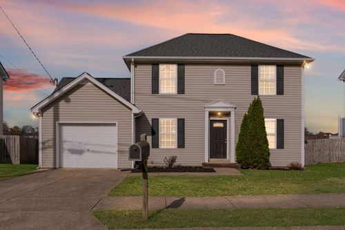 7145 Legacy Dr, Antioch, TN, 37013-3927 | Card Image
