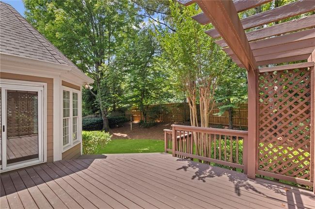 1021 Oakpointe Pl, House other with 4 bedrooms, 4 bathrooms and null parking in Dunwoody GA | Image 6