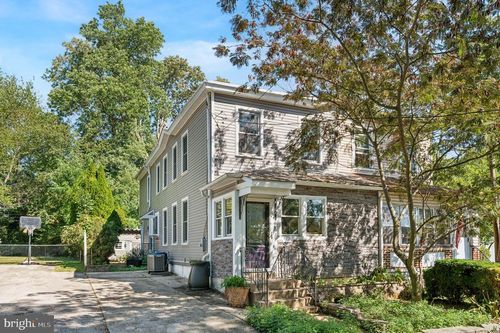 111 Broad St, MORTON, PA, 19070-1437 | Card Image