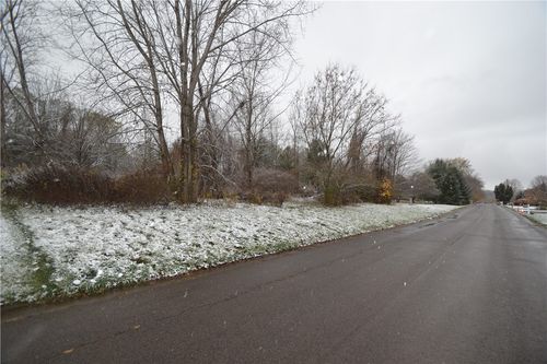 1820 Crest Ave, Macedon, NY, 14502-8501 | Card Image