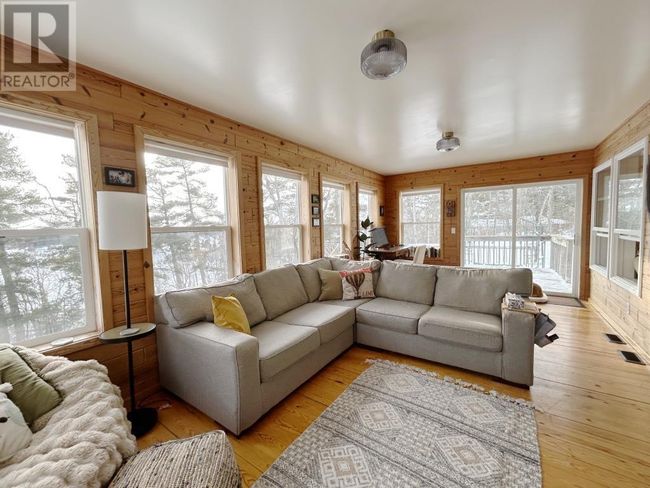 221 Nickel Lake Shores Rd, Home with 3 bedrooms, 2 bathrooms and null parking in Fort Frances ON | Image 19