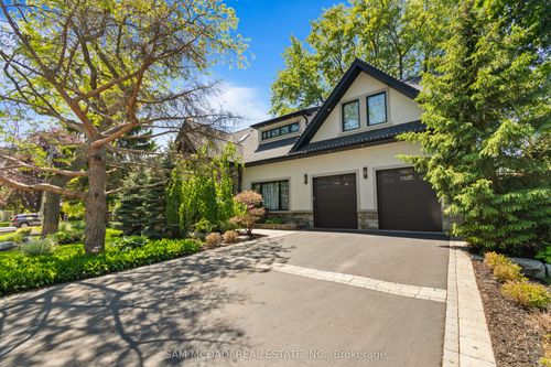 1031 Welwyn Dr, Mississauga, ON, L5J3J2 | Card Image