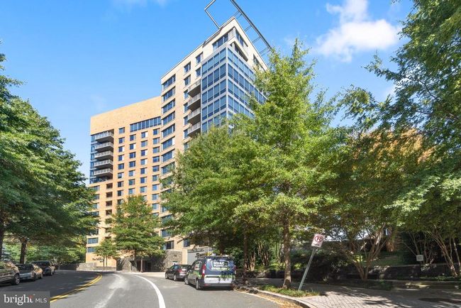 APT-909 - 2001 15 Th St N, Condo with 2 bedrooms, 2 bathrooms and null parking in ARLINGTON VA | Image 23