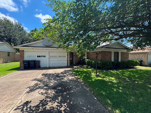 6637 Vega Dr, Fort Worth, TX, 76133-5625 | Card Image