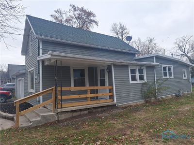 725 N Main Street, House other with 2 bedrooms, 1 bathrooms and 1 parking in Paulding OH | Image 3