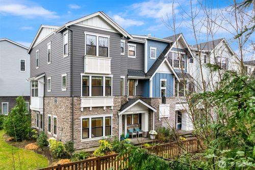 unit-103-14123 266th Ave Ne, Duvall, WA, 98019-8658 | Card Image