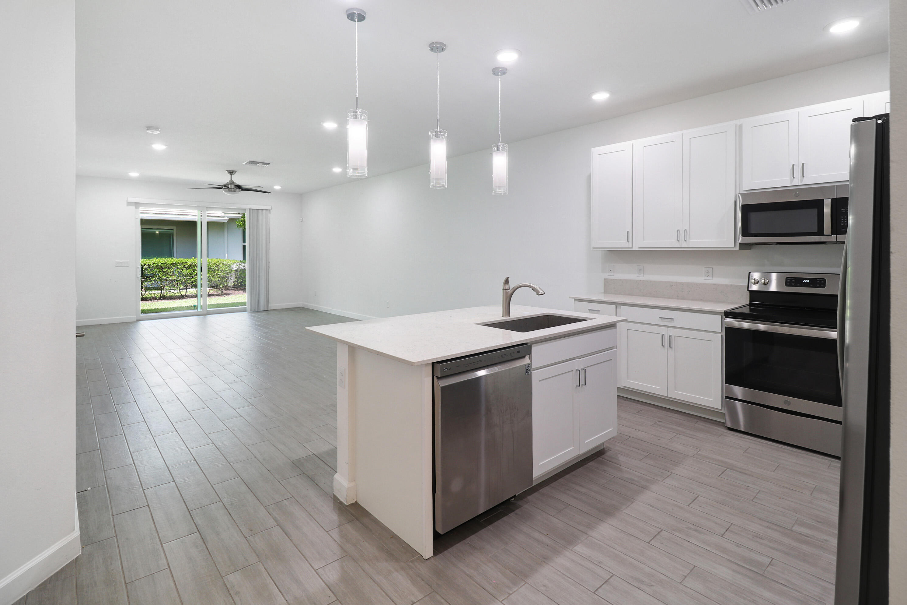 Residential Lease in Delray Beach 5
