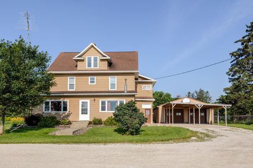 13331 40th St Se, Eyota, MN, 55934-9015 | Card Image