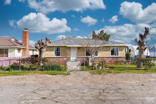 500 Jackson Street, Taft, CA, 93268 | Card Image