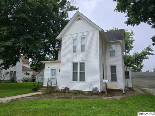 103 W 1st Ave, La Harpe, IL, 61450-4940 | Card Image