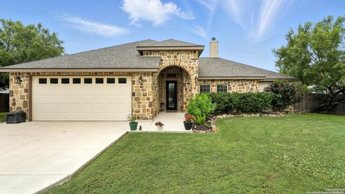 240 River Park Dr, New Braunfels, TX, 78130-9050 | Card Image