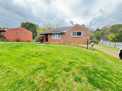 158 Drake Rd, House other with 3 bedrooms, 1 bathrooms and 1 parking in Bethel Park PA | Image 2