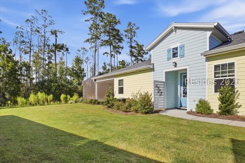 40 Weekend Ave, Hardeeville, SC, 29927-2131 | Card Image