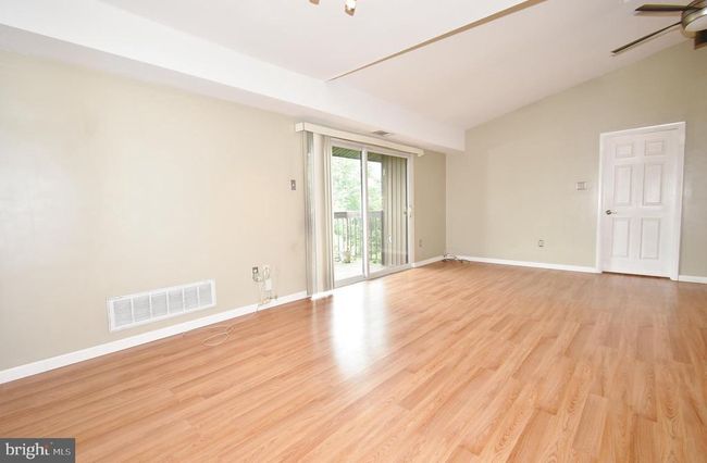 UNIT-3B - 106 Mountain Rd, Condo with 3 bedrooms, 1 bathrooms and null parking in GLEN BURNIE MD | Image 6
