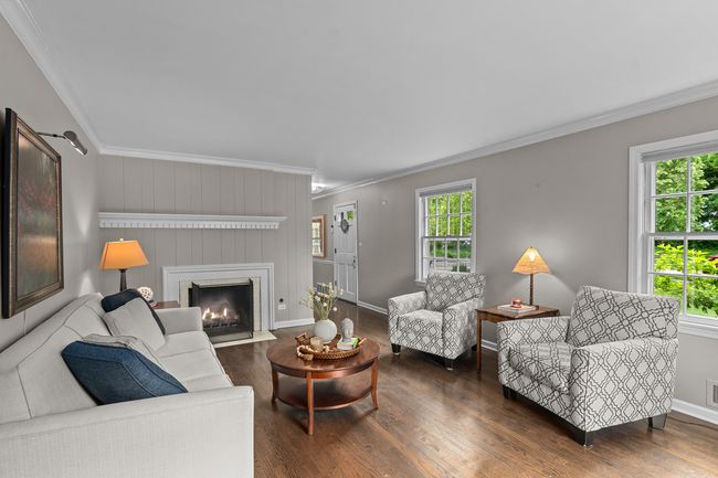 710 Longwood Dr, House other with 4 bedrooms, 3 bathrooms and 2 parking in Lake Forest IL | Image 6