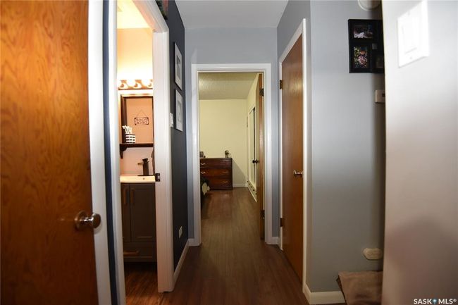 405 1 St St W, House other with 4 bedrooms, 2 bathrooms and 2 parking in Nipawin SK | Image 15