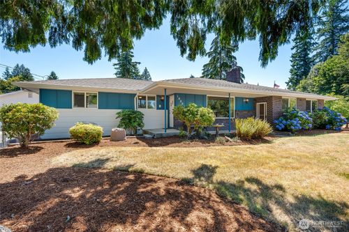 18805 Se 168th St, Renton, WA, 98058-0839 | Card Image