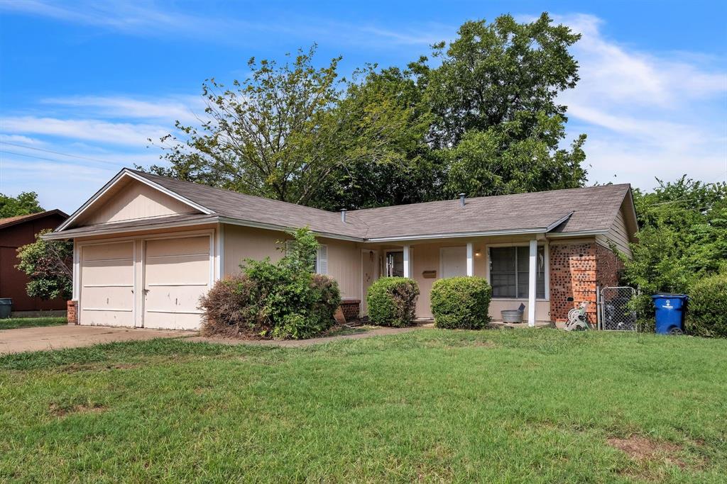 Langley Ave, Fort Worth, TX 76140