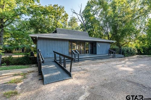 606 Brookside Dr, Jacksonville, TX, 75766-2519 | Card Image