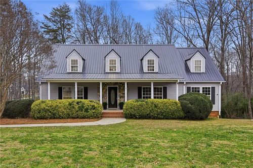 2341 Nc Highway 66 S, Kernersville, NC, 27284-4107 | Card Image