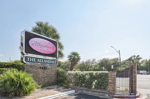 621-7685 Northcross Dr, Austin, TX, 78757-1759 | Card Image