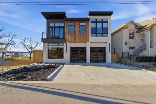 1104 Impala Dr, Granite Shoals, TX, 78654-2701 | Card Image