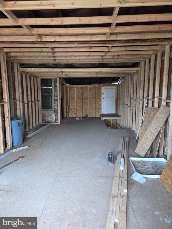 Commercial Sale in BALTIMORE 4