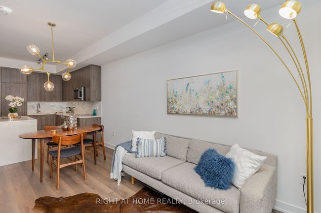 531 - 38 Iannuzzi St, Condo with 2 bedrooms, 1 bathrooms and 1 parking in Toronto ON | Image 8