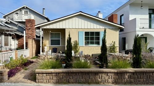 424 9th Street, Manhattan Beach, CA, 90266 | Card Image