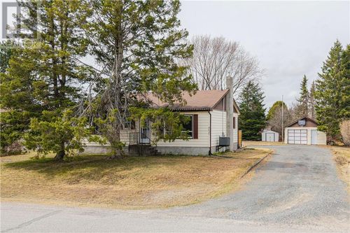 4637 Gatien Ave, Hanmer, ON, P3P1E9 | Card Image