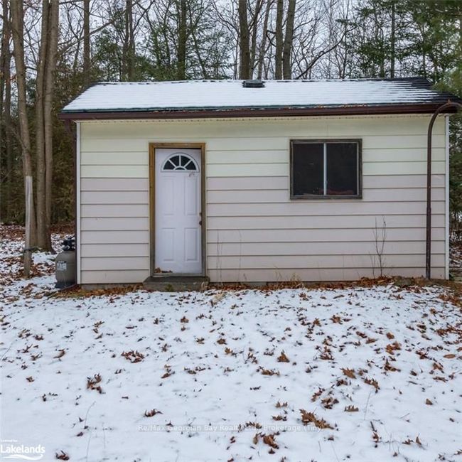 43 Pinecone Ave, House other with 3 bedrooms, 1 bathrooms and 1 parking in Tiny ON | Image 30