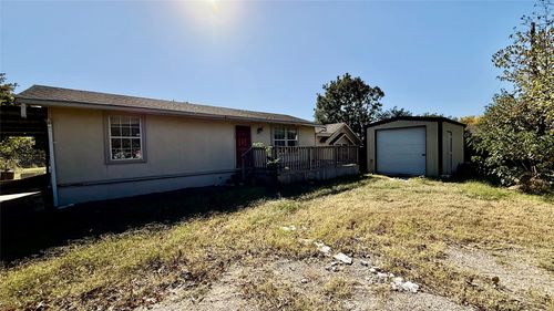 113 Adolphus Ave, Lake Dallas, TX, 75065-3901 | Card Image