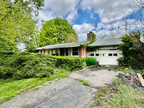 5775 E State Route 571, Tipp City, OH, 45371-8324 | Card Image