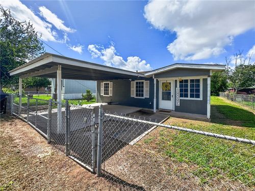 503 W Dix Ave, San Diego, TX, 78384-2410 | Card Image