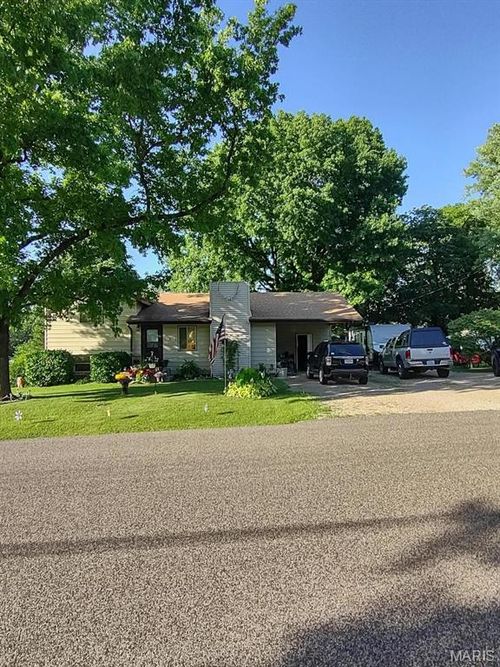 121 Hilda Crow Dr, Sullivan, MO, 63080-1441 | Card Image
